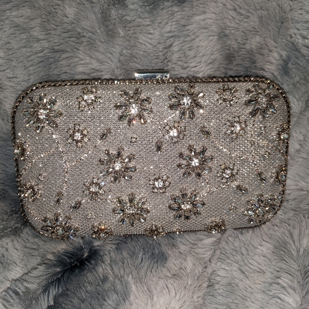 COPY - Charming Charlie Formal Clutch